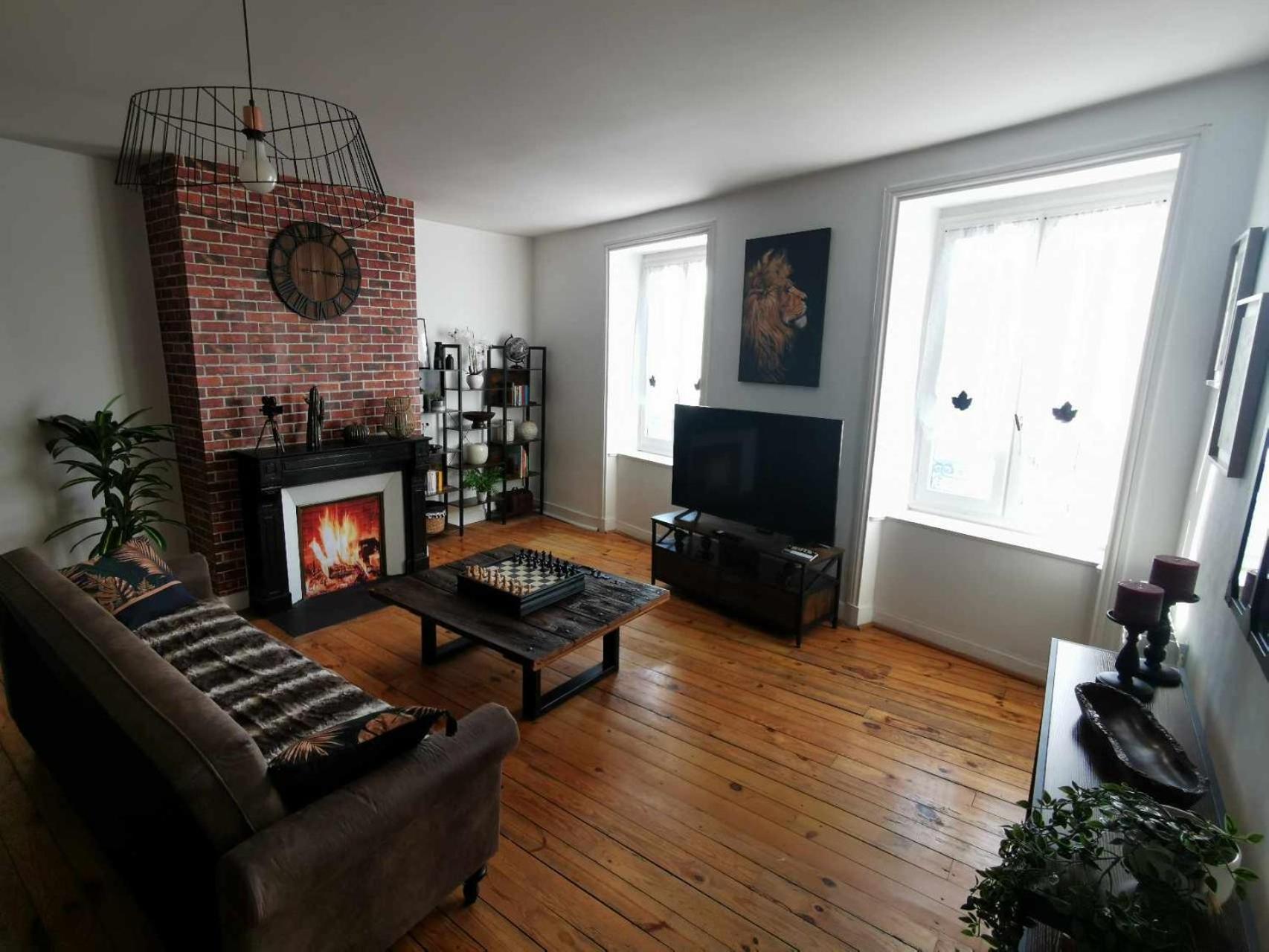 Bel Appartement De 1 A 7 Personnes アンベール エクステリア 写真