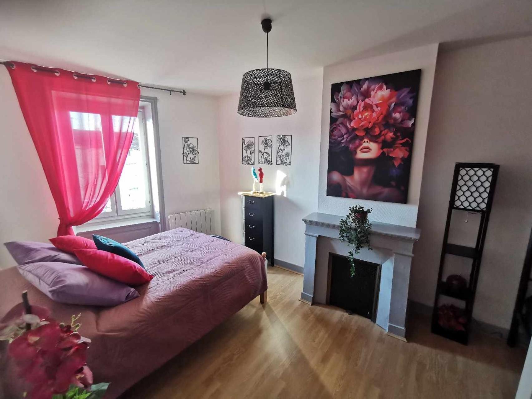 Bel Appartement De 1 A 7 Personnes アンベール エクステリア 写真